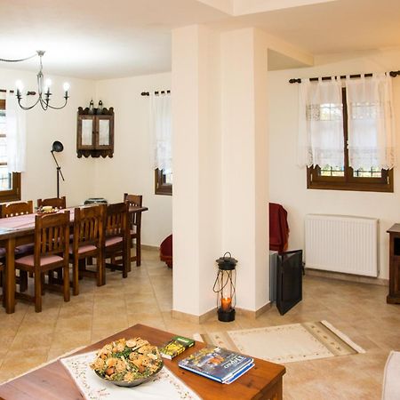 Θαλλώ Luxurious Villa Τσαγκαράδα Εξωτερικό φωτογραφία