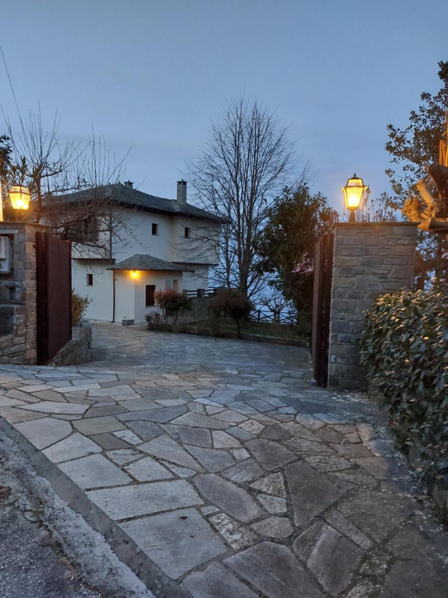 Θαλλώ Luxurious Villa Τσαγκαράδα Δωμάτιο φωτογραφία